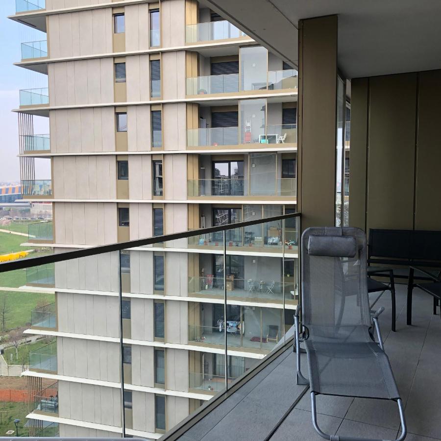 Loft With Terrace In Uptown Milan Near Rho Fiera Pero Exterior photo