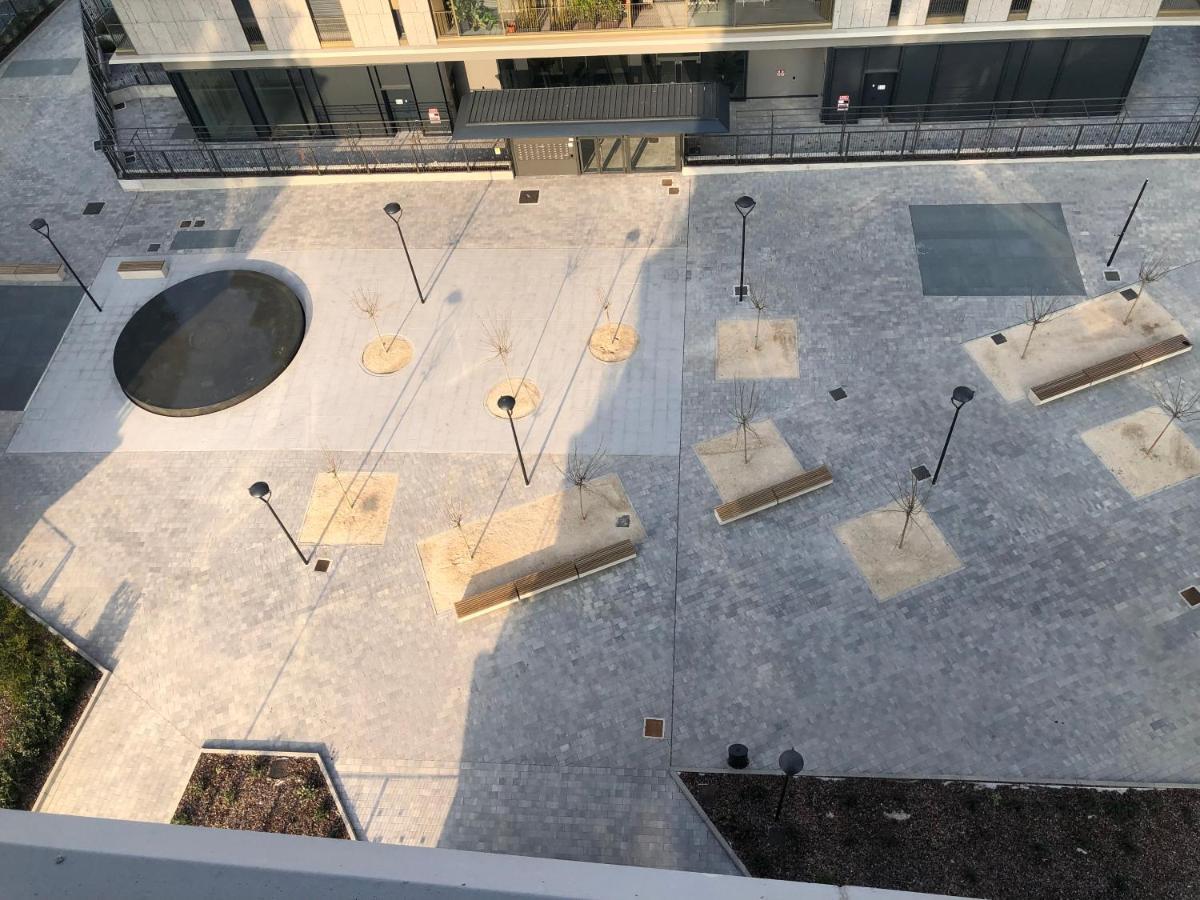Loft With Terrace In Uptown Milan Near Rho Fiera Pero Exterior photo